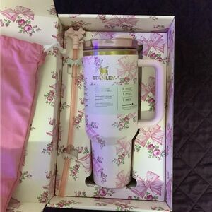 Stanley Pink Floral Tumbler with Straw